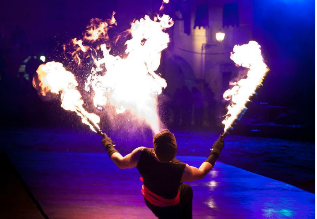 sputafuoco_giochi_di_fuoco_giocolieri_per_festa_roma